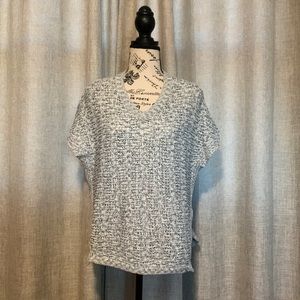 Tommy Bahama Dina Geo Short Sleeve Tunic Sweater